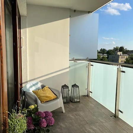 Wygodny 601, Sauna, Bilard, Silownia, Sala Zabaw Dla Dzieci * Lodz (Lodz)